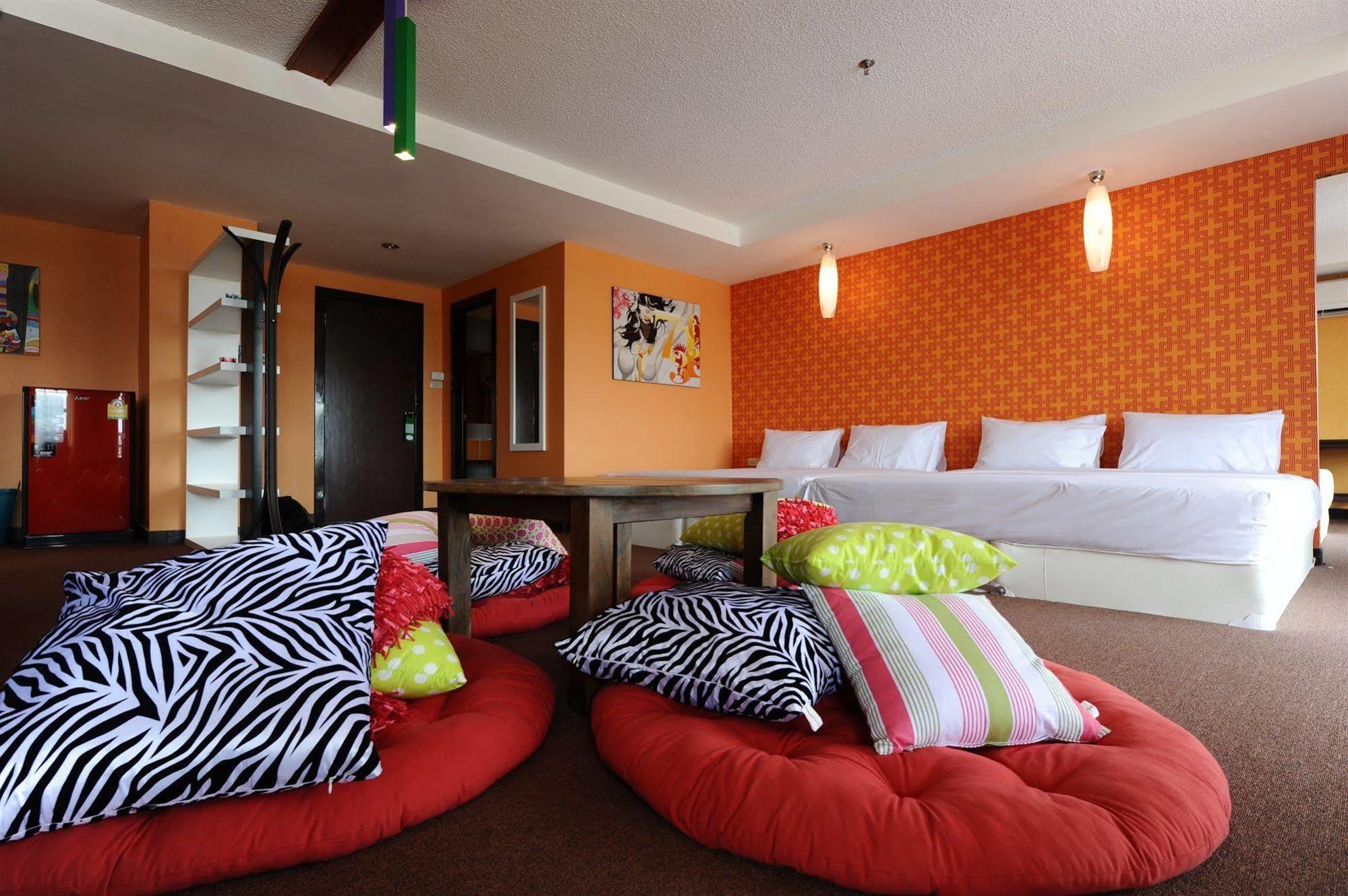 Angket Hip Residence Pattaya Dış mekan fotoğraf
