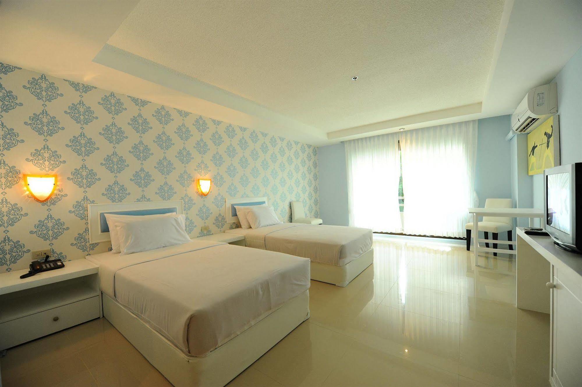 Angket Hip Residence Pattaya Dış mekan fotoğraf