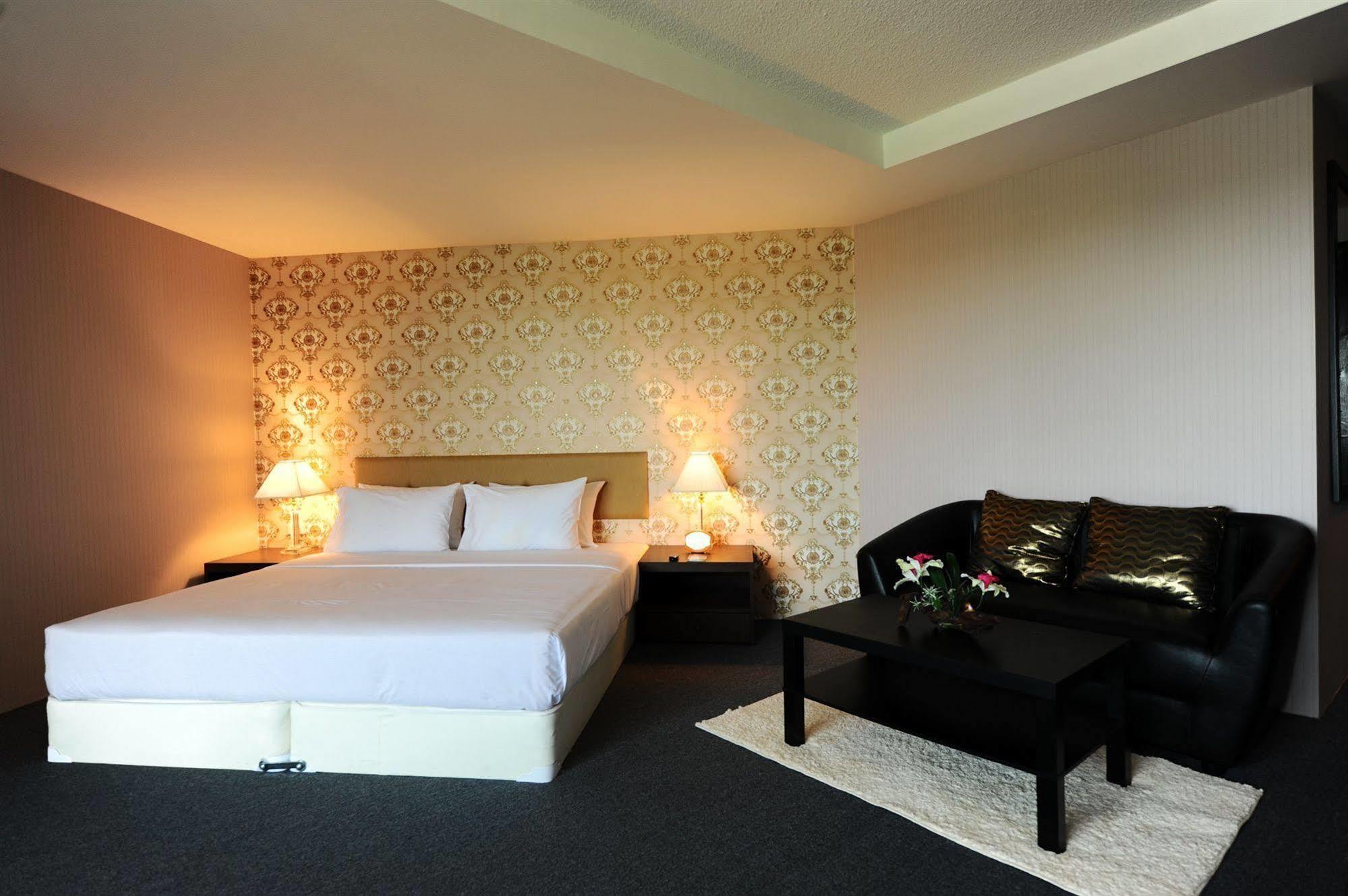 Angket Hip Residence Pattaya Dış mekan fotoğraf