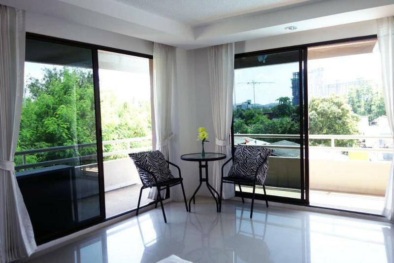 Angket Hip Residence Pattaya Dış mekan fotoğraf